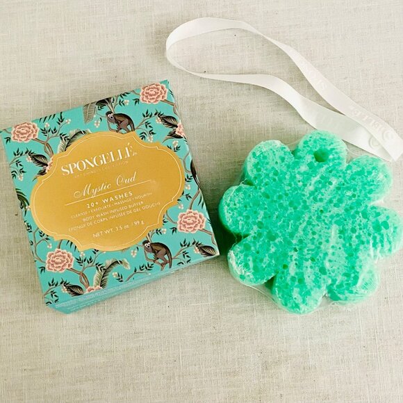 Spongellé Mystic Oud Body Wash Infused Buffer 20+ Uses Daisy Art Chinois - Picture 1 of 8
